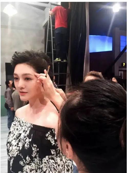 葛斯齐最新爆料大s摆拍